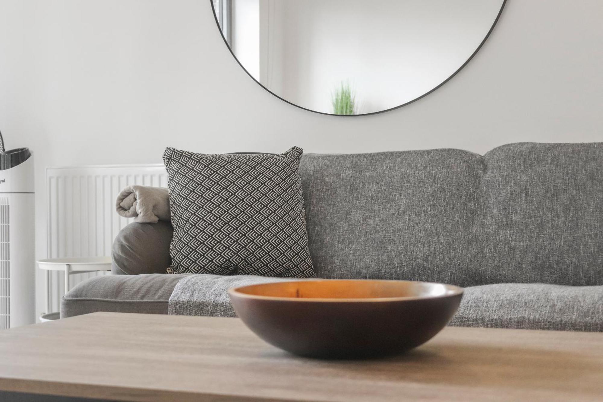 Centrally Located - Modern - 2Bed - 2Bath Apartment Лондон Экстерьер фото
