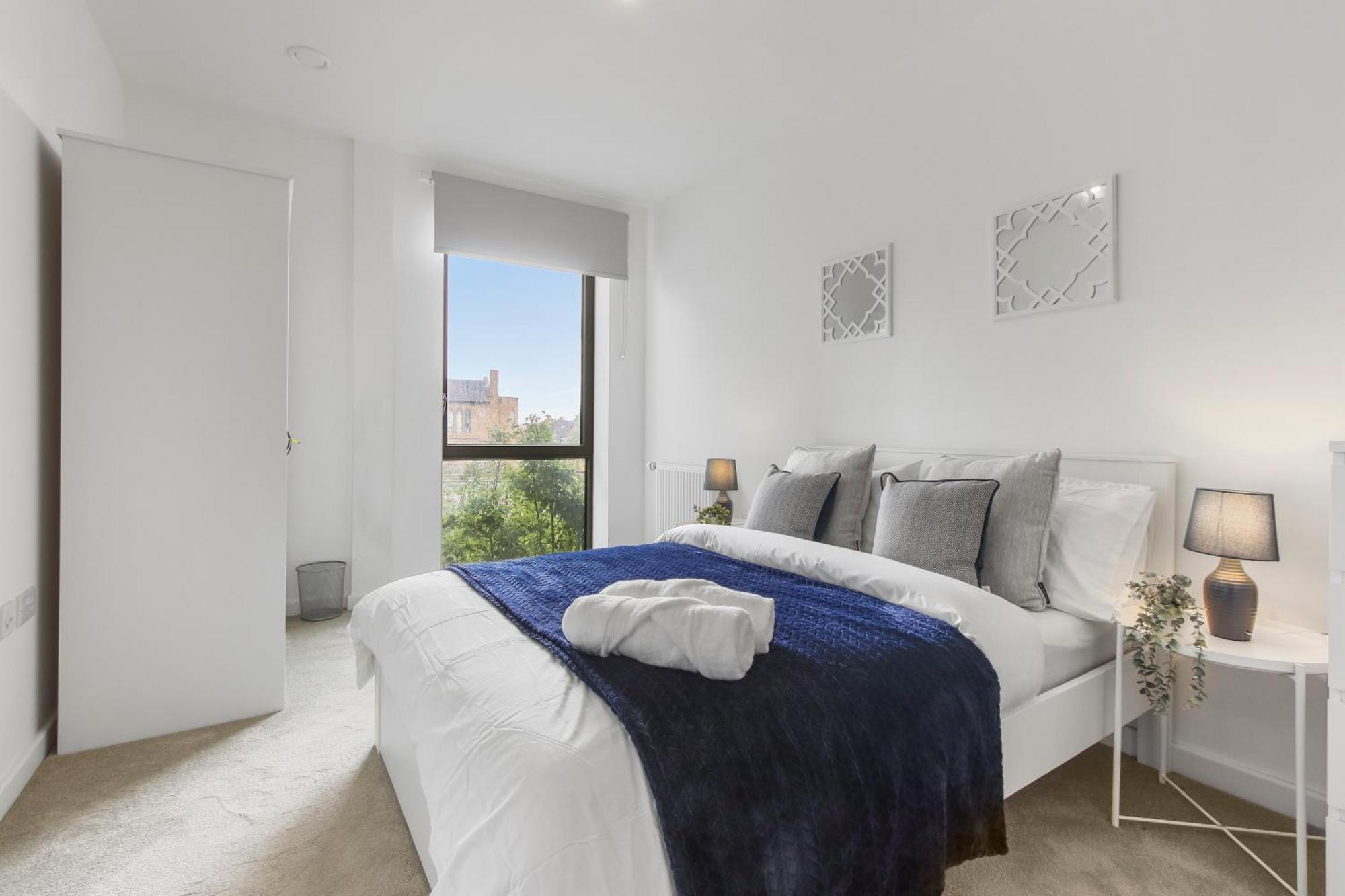 Centrally Located - Modern - 2Bed - 2Bath Apartment Лондон Экстерьер фото